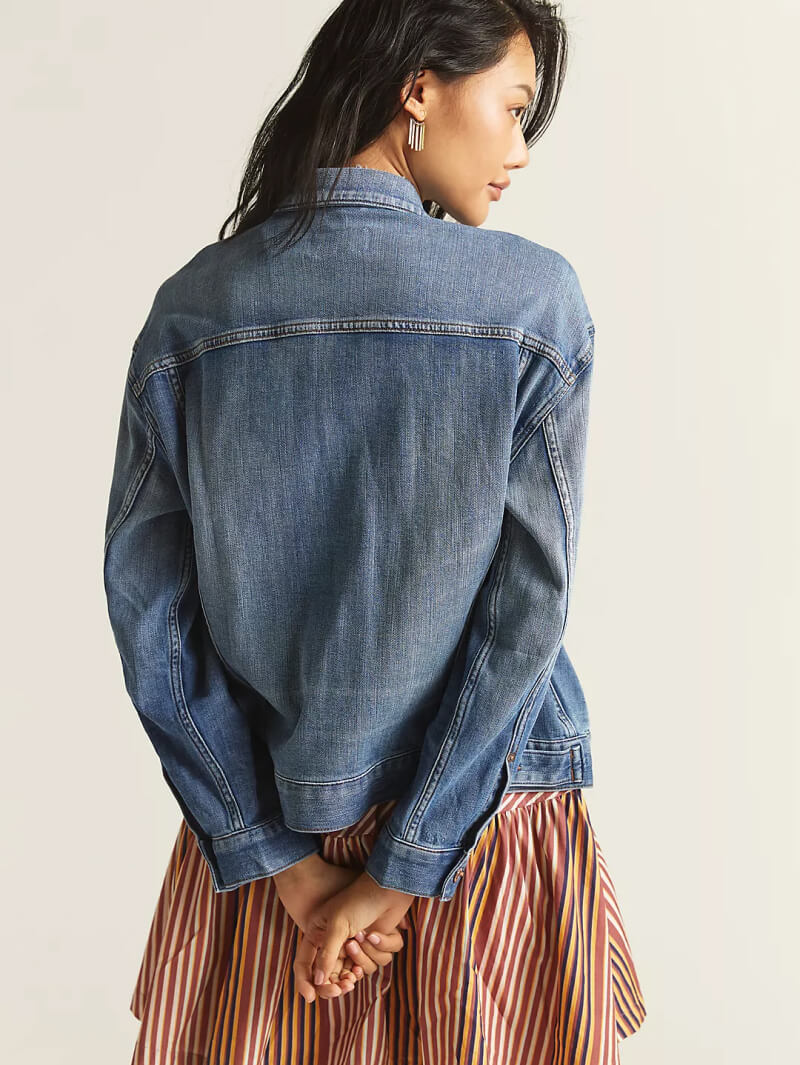 T.La Classic V-Neck Tee - Image 4